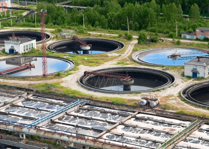 The Use of Sewage Treatment Plants on Airports