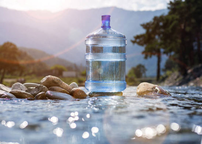 What's the Difference Between Natural Mineral Water and Bottled Water?